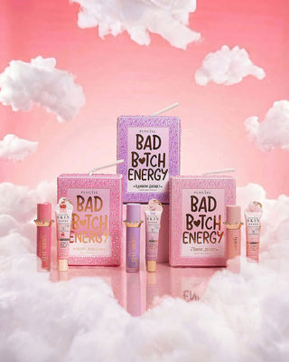 प्रकट क्रिस्टल ख़राब कुतिया तिकड़ी