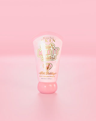 पी.लुईस लपेटा हुआ और तैयार सूटकेस