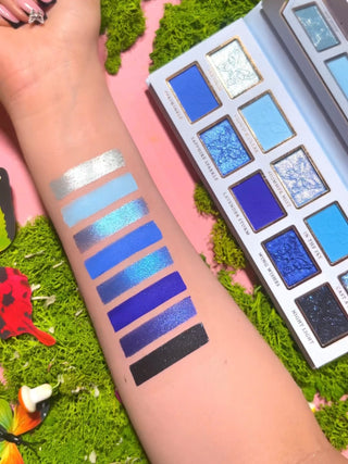 पी. लुईस आप मुझे बटरफ्लाइज़ मिनी आईशैडो पैलेट दें