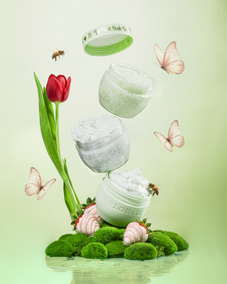 पी. लुईस स्व-देखभाल स्नान और शारीरिक तिकड़ी में कूद पड़े