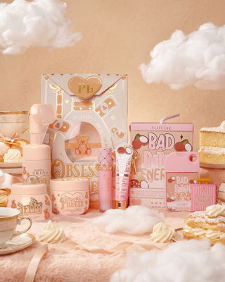 पी.लुईस बुरी कुतिया बंडल के लिए जुनूनी